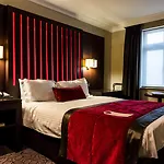 Grand Jersey And Hotel