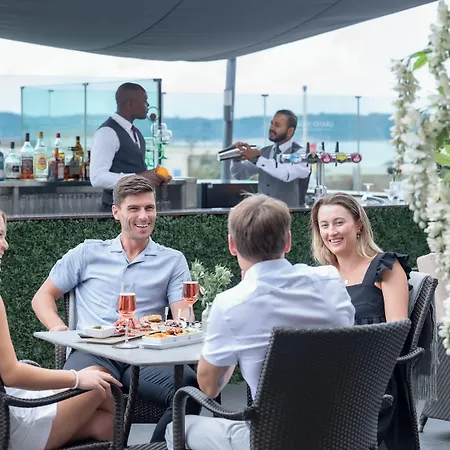 Szálloda Grand Jersey And