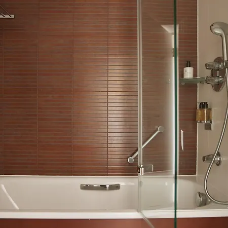 Hotel Grand Jersey And