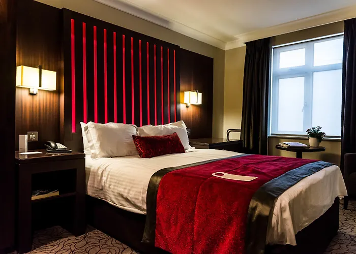 Grand Jersey And Hotel