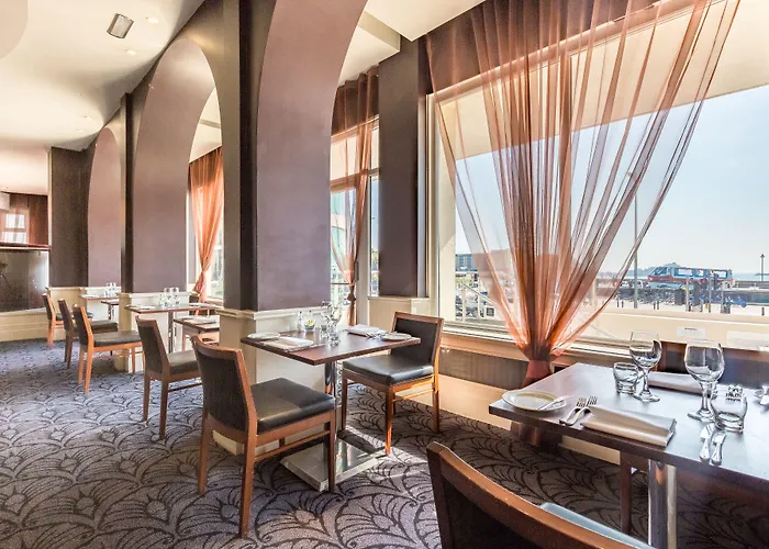 Grand Jersey And Hotel 5*