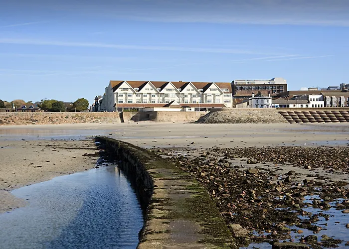 Grand Jersey And Hotel